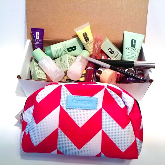 I Love CLINIQUE Skincare and Makeup Bundle ~ 40+ Products ~ BRAND NEW - Picture 4 of 4